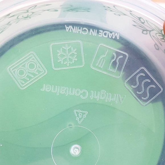 2 Sets of 2 Nesting Food storage containers - Picture 10 of 14